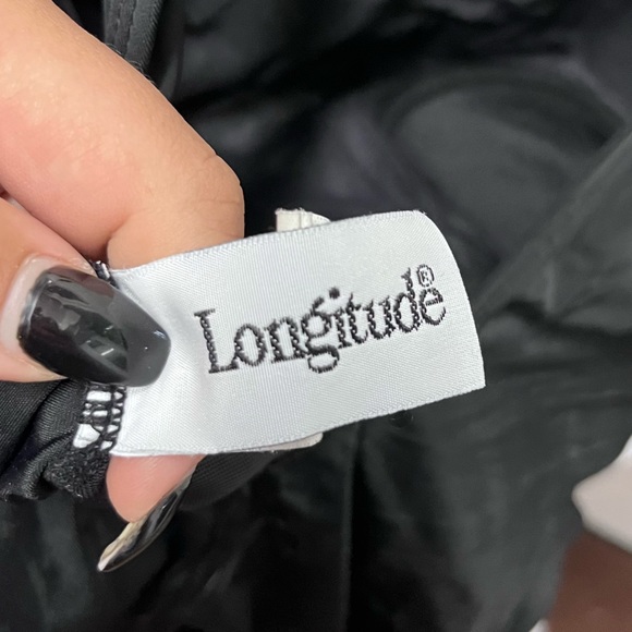 ⬇️$50 Longitude black/white high neck one piece swimsuit size 14 - Picture 4 of 5